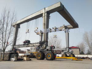 500噸游艇搬運起重機